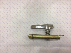 TAIL GATE HANDLE