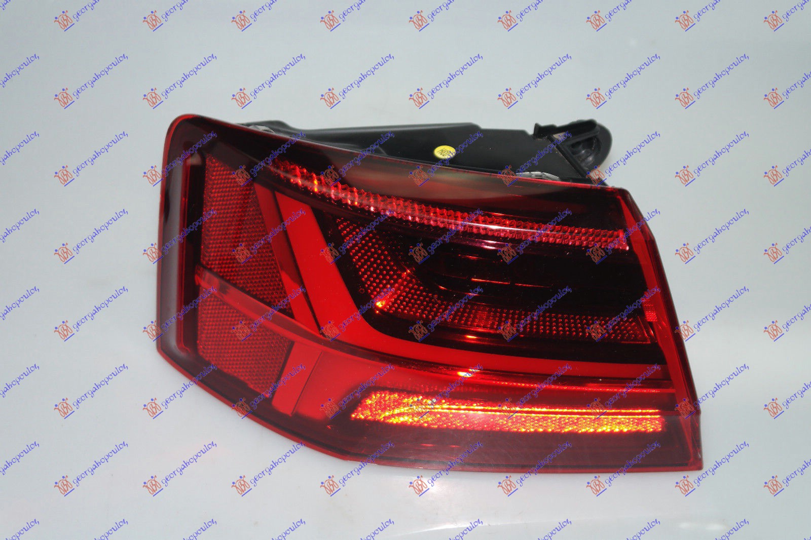STOP LAMPA SPOLJASNJA LED DYNAMIC (VALEO) LEVO