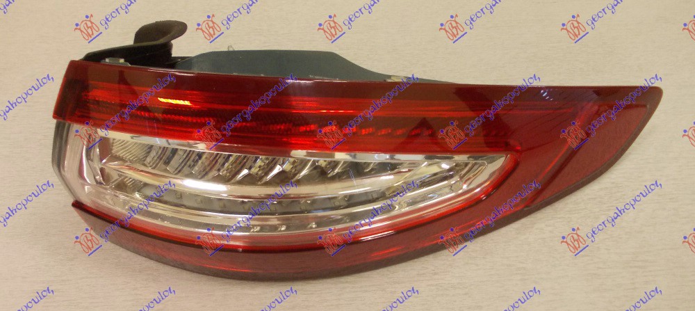 STOP LAMPA SPOLJASNJA (SEDAN) (DEPO) DESNO