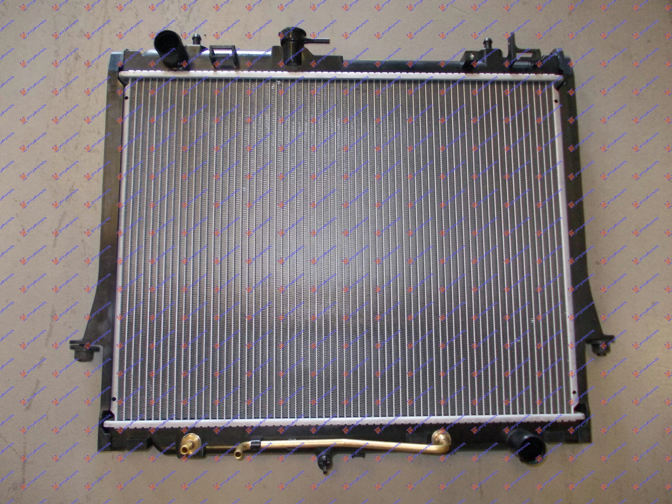HLADNJAK MOTORA 2.5/3.0 TD (AUTO) (420x650x26)