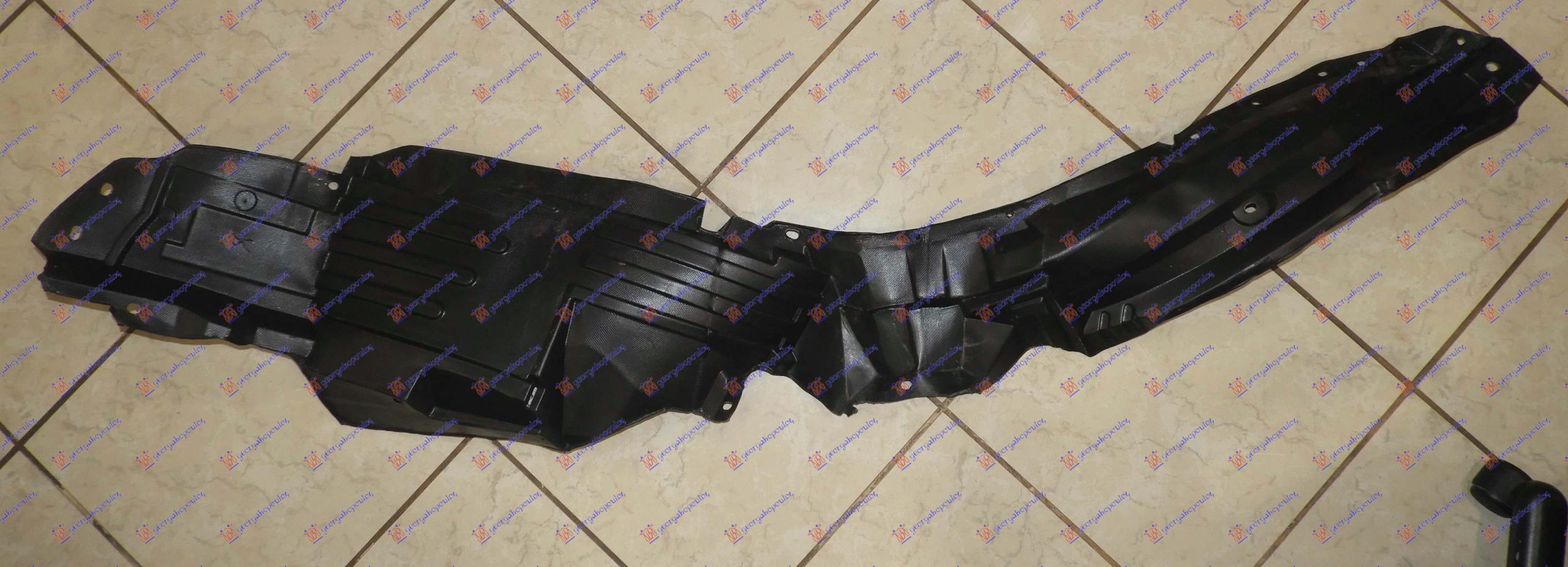 FRONT INNER PLASTIC FENDER